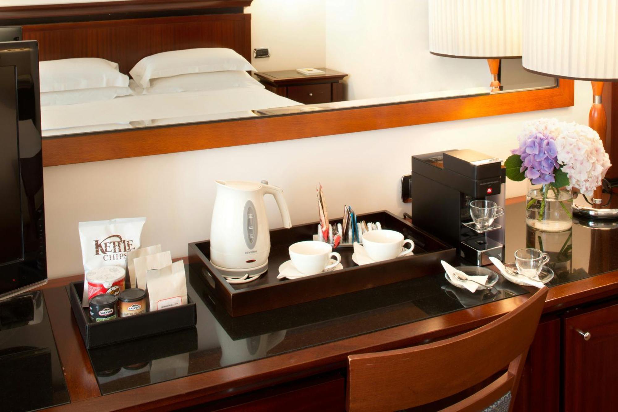 Junior Suite,1729994534:JPEG
